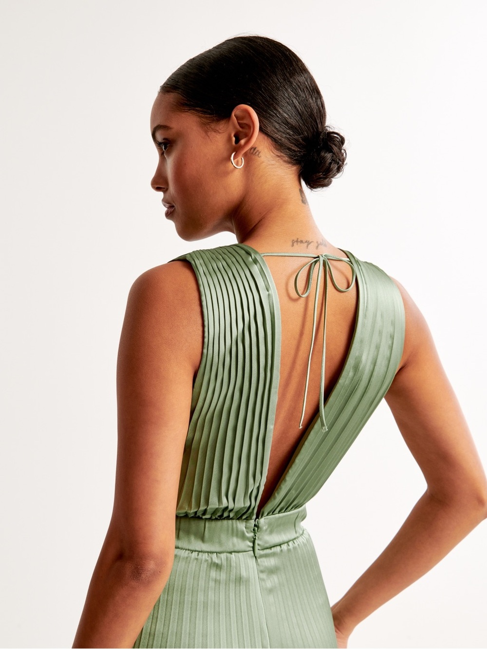 NWT Abercrombie & Fitch Giselle Pleated Jumpsuit - Picture 5 of 5